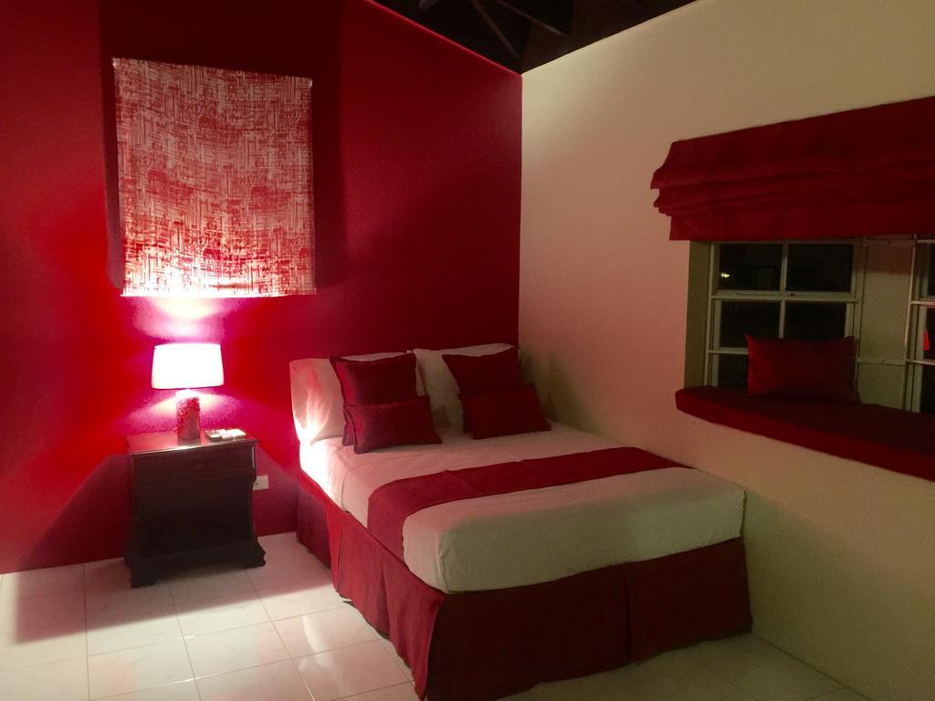 La Casa Feliz Hotel Montego Bay Eksteriør billede